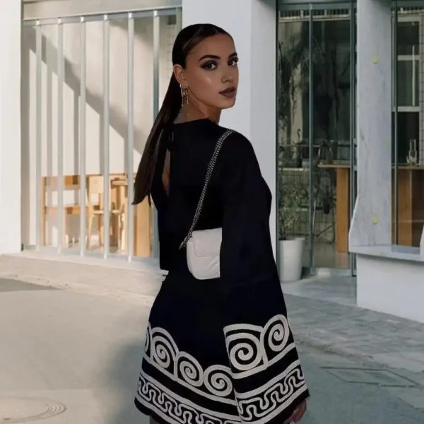 robe Dalia avec motifs
