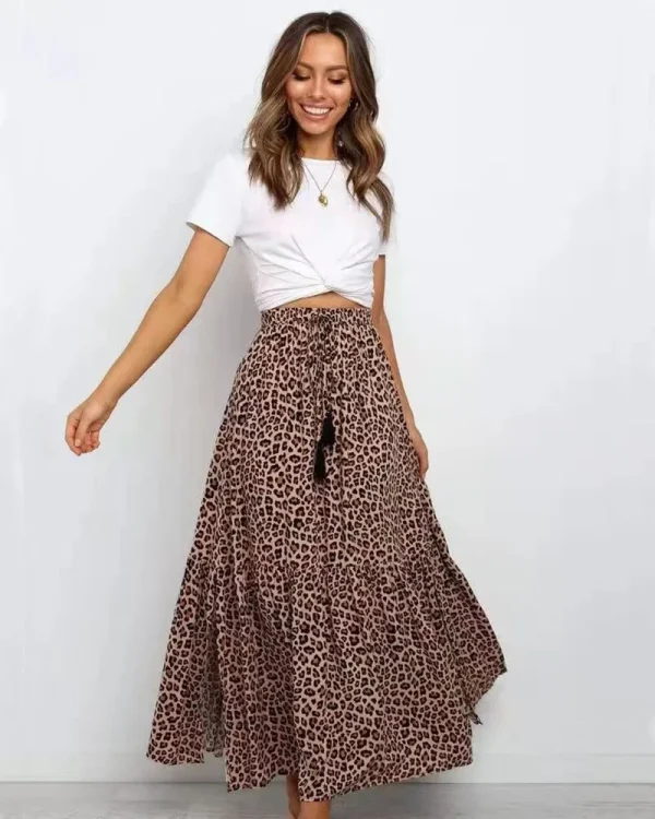 Jupe stylée motif léopard pour toutes occasions